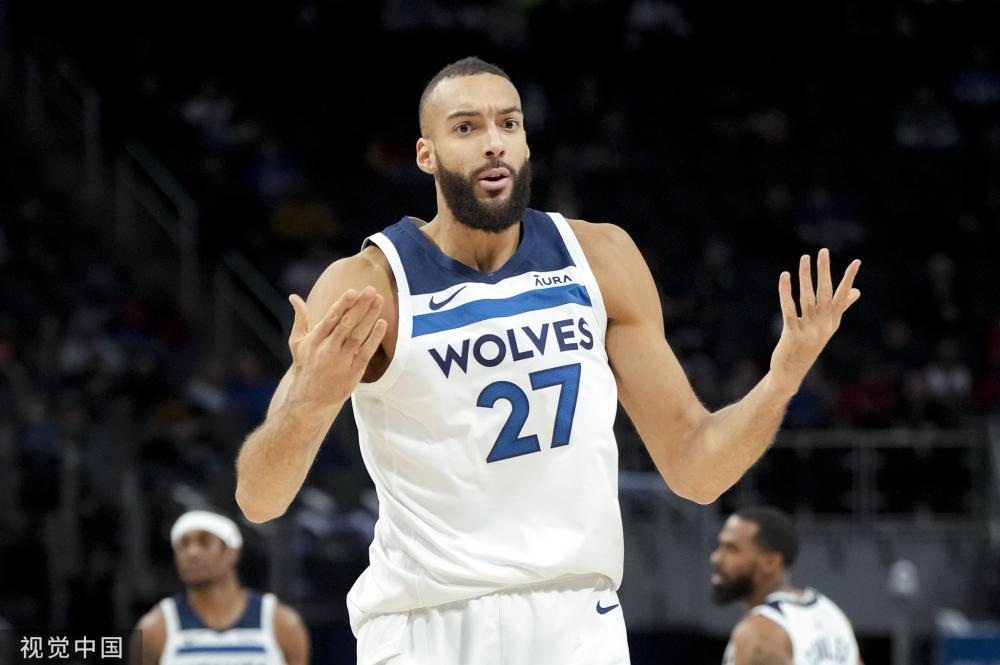 士王朝的奠 士王朝的奠