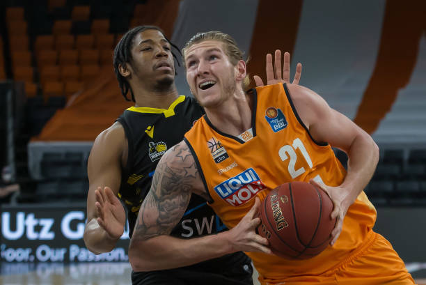 战术之外 战术之外