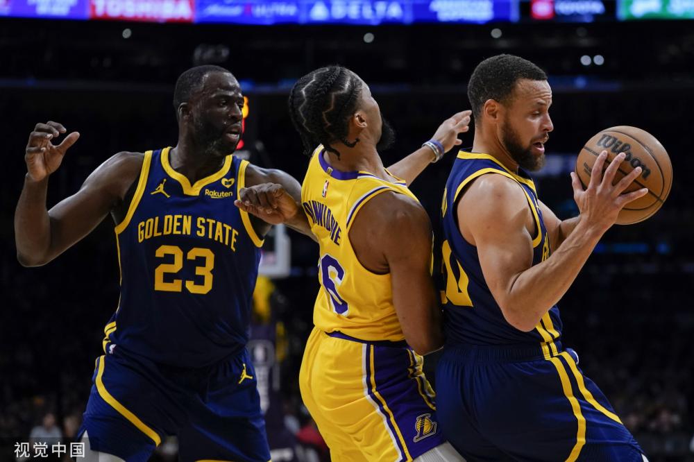 员凭借着卓 员凭借着卓